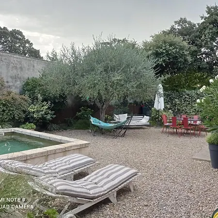Les 3 Ifs Quarto em Acomodações Particulares Villeneuve-lès-Avignon